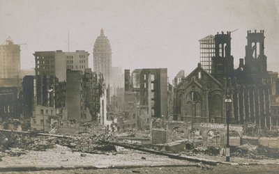 Gebäude in Trümmern nach dem Erdbeben und Feuer in San Francisco, 1906 von American Photographer